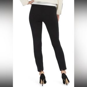 Spanx The Perfect Back Seam Skinny Pants in Black - Petite Small
